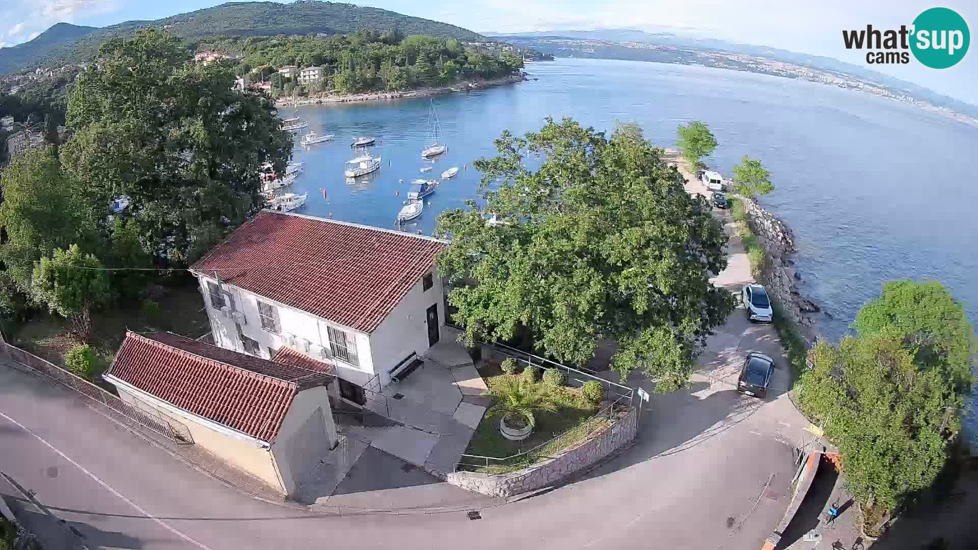 Ika Harbor Webcam – LIVE View of the Harbor and Opatija Lights