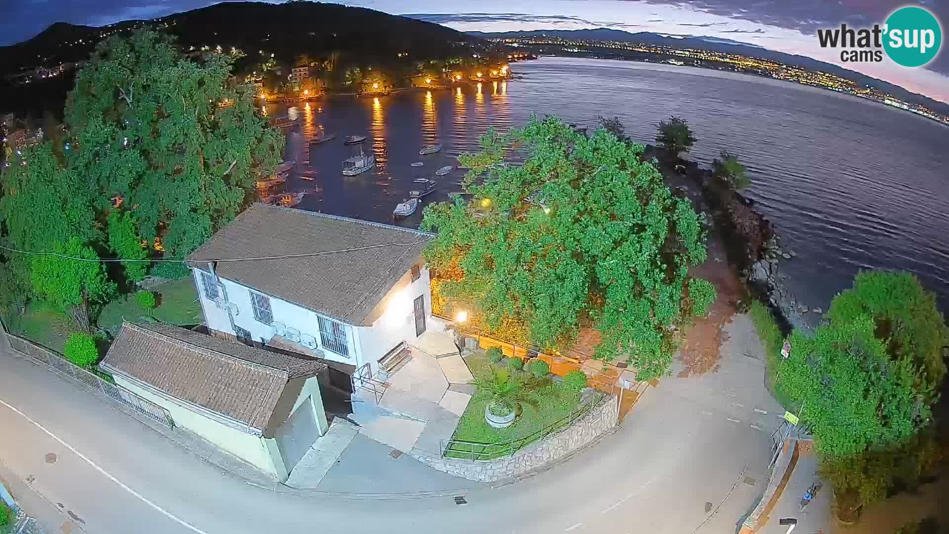 Webcam porto Ika – Vista LIVE sul porto e le luci di Opatija