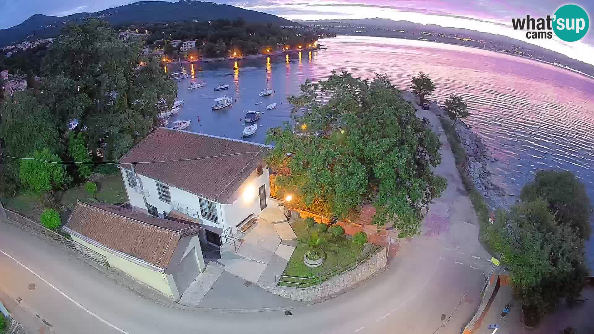 Webcam porto Ika – Vista LIVE sul porto e le luci di Opatija