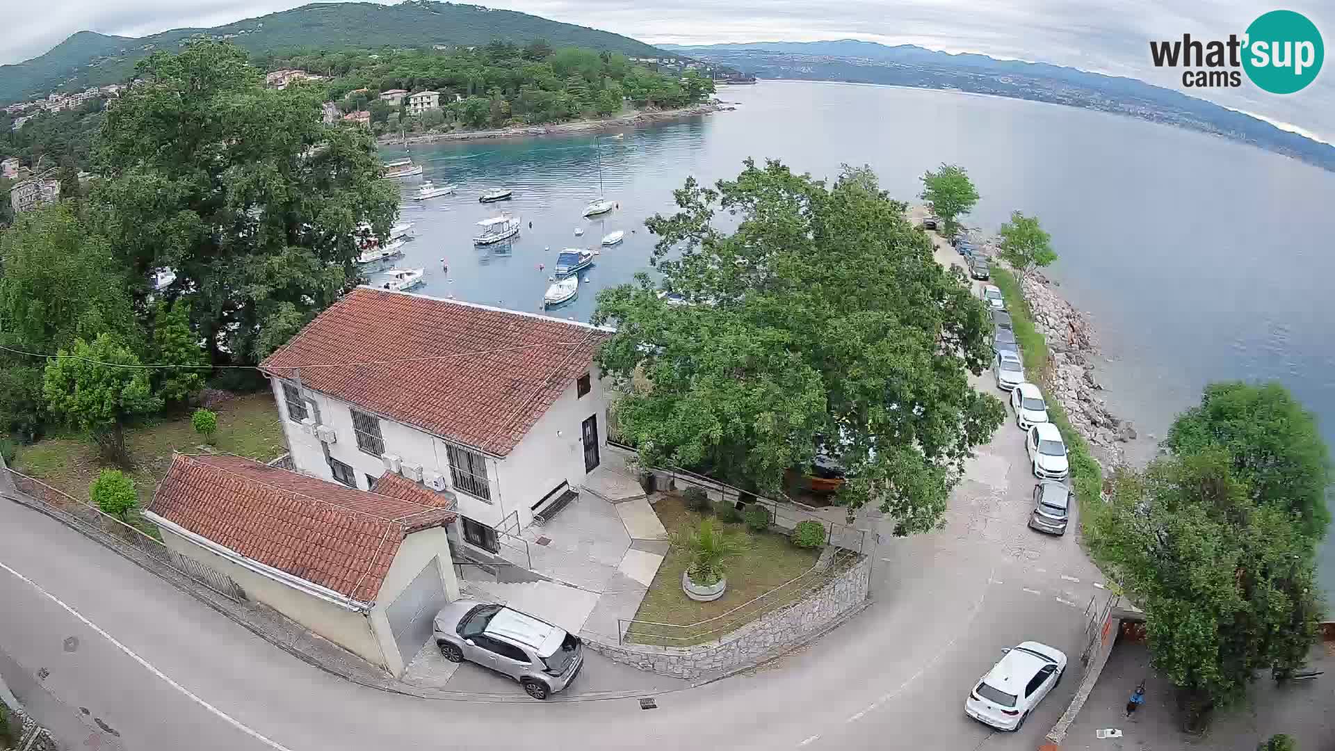 Ika Harbor Webcam – LIVE View of the Harbor and Opatija Lights