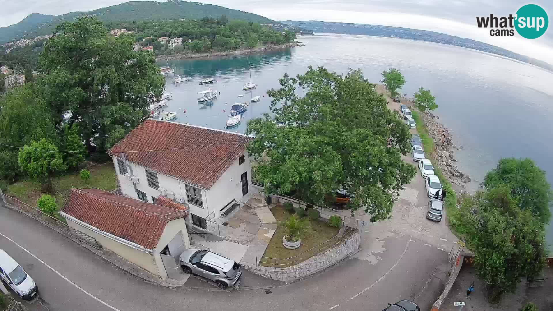 Ika Harbor Webcam – LIVE View of the Harbor and Opatija Lights