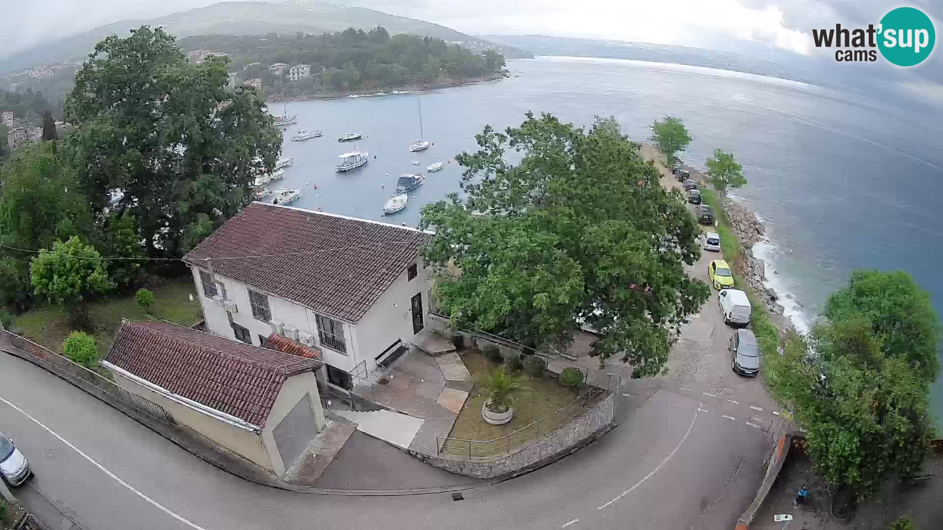 Ika Harbor Webcam – LIVE View of the Harbor and Opatija Lights
