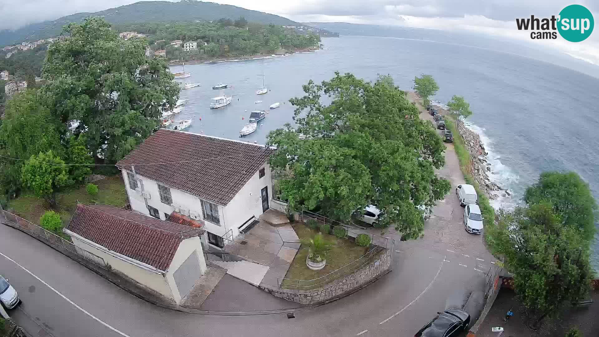 Ika Harbor Webcam – LIVE View of the Harbor and Opatija Lights