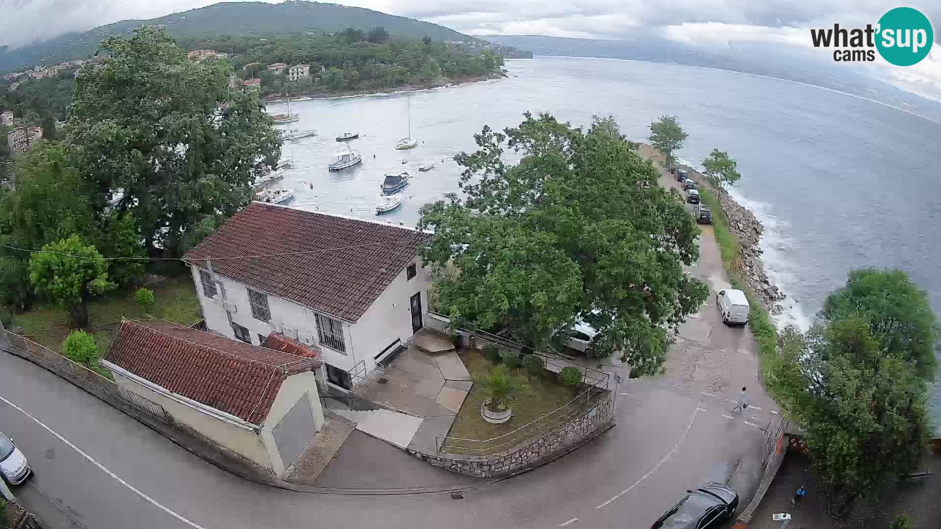 Ika Harbor Webcam – LIVE View of the Harbor and Opatija Lights