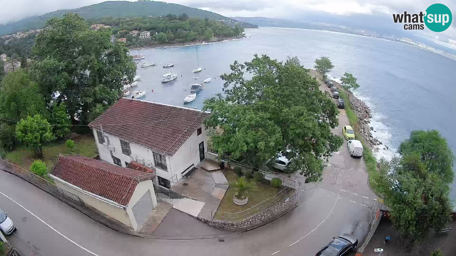 Ika Harbor Webcam – LIVE View of the Harbor and Opatija Lights