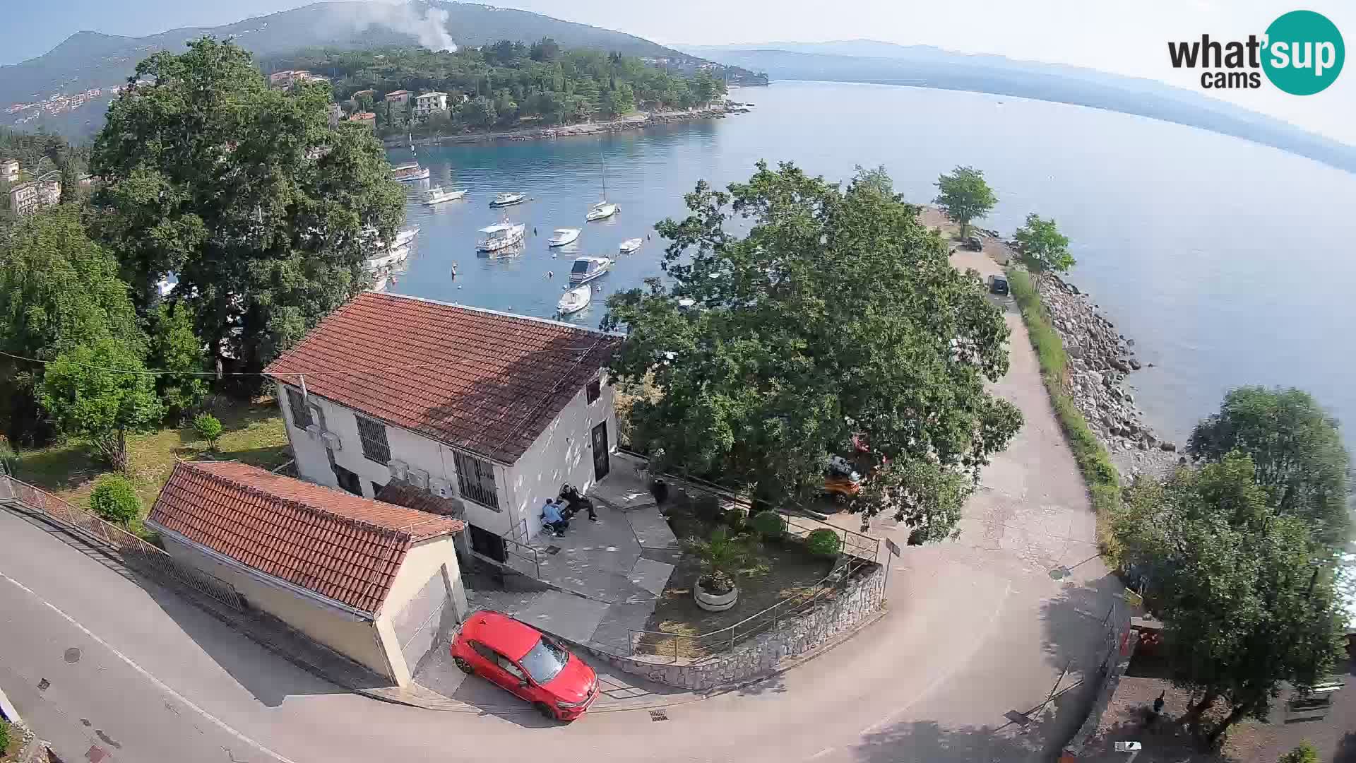 Ika Harbor Webcam – LIVE View of the Harbor and Opatija Lights