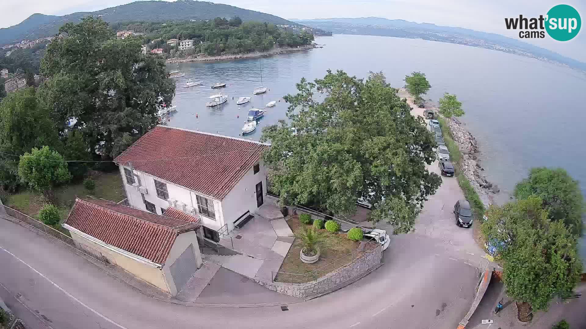 Ika Harbor Webcam – LIVE View of the Harbor and Opatija Lights