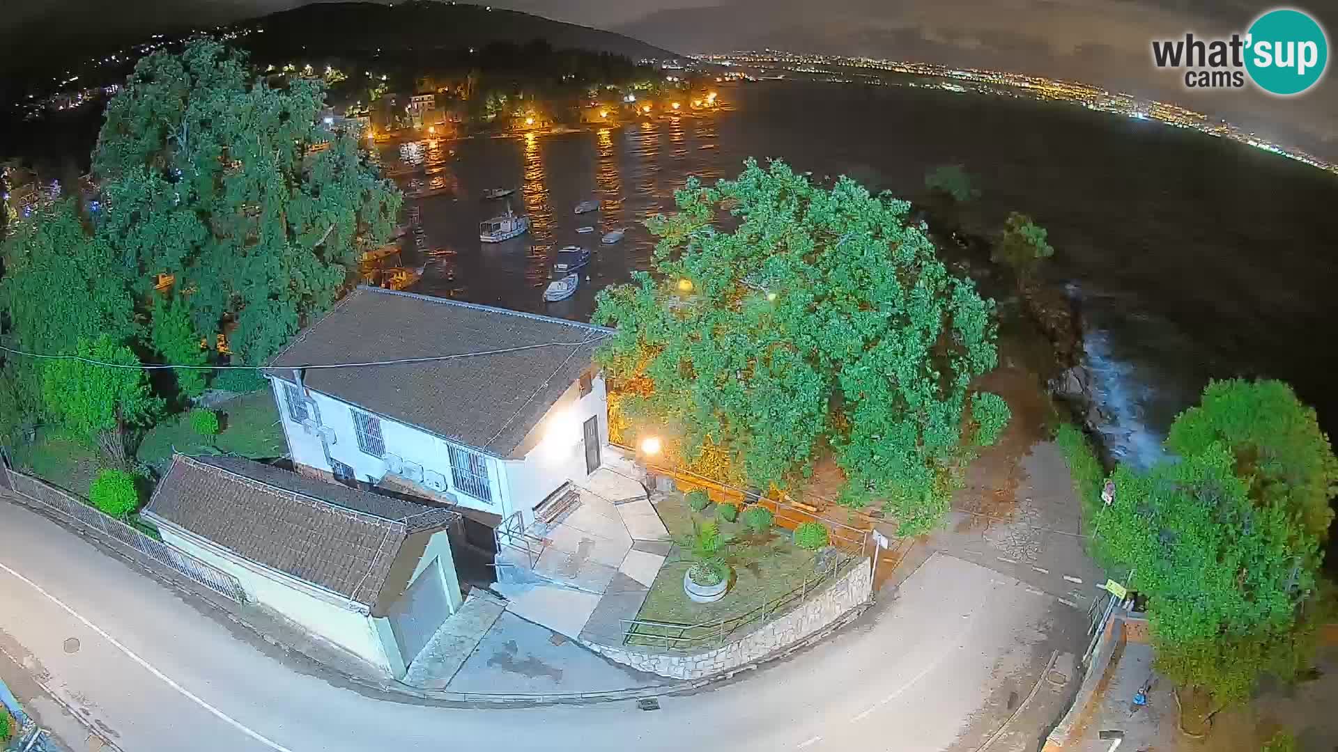 Webcam Ika Hafen – LIVE Blick auf den Hafen und die Lichter von Opatija