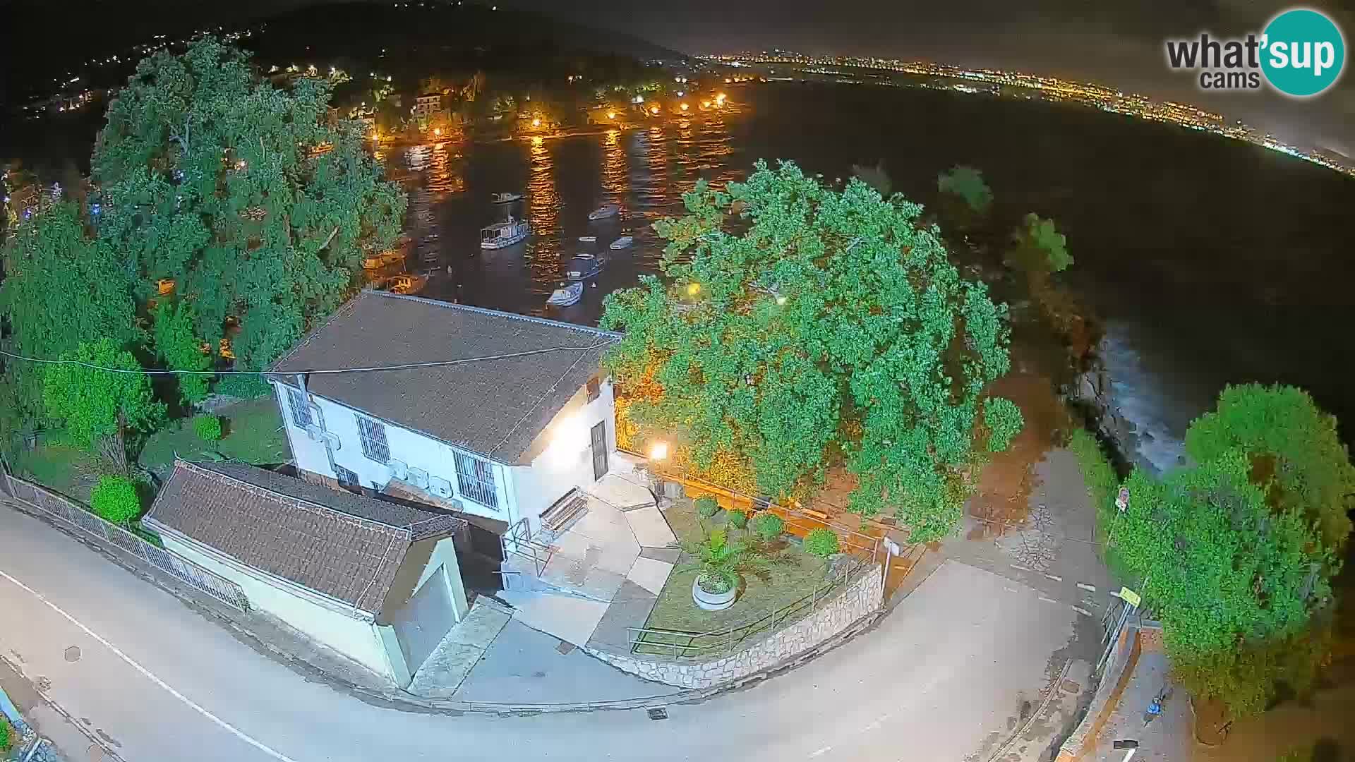 Webcam porto Ika – Vista LIVE sul porto e le luci di Opatija