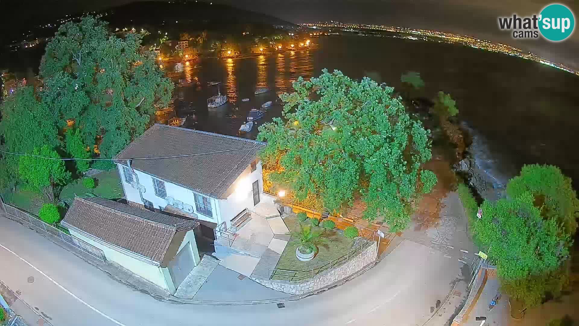Webcam porto Ika – Vista LIVE sul porto e le luci di Opatija