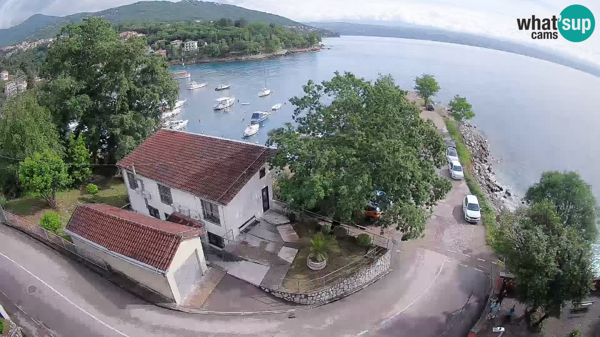 Ika Harbor Webcam – LIVE View of the Harbor and Opatija Lights