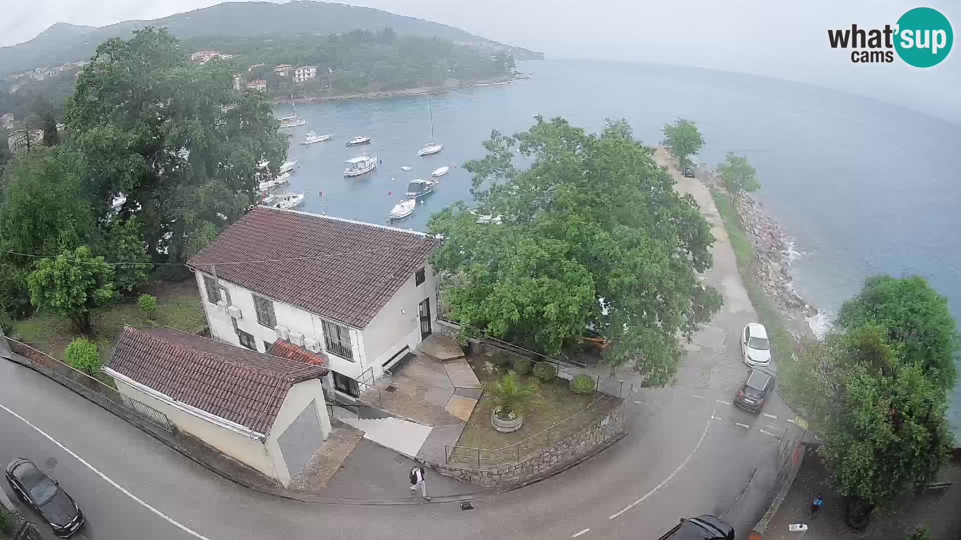 Ika Harbor Webcam – LIVE View of the Harbor and Opatija Lights