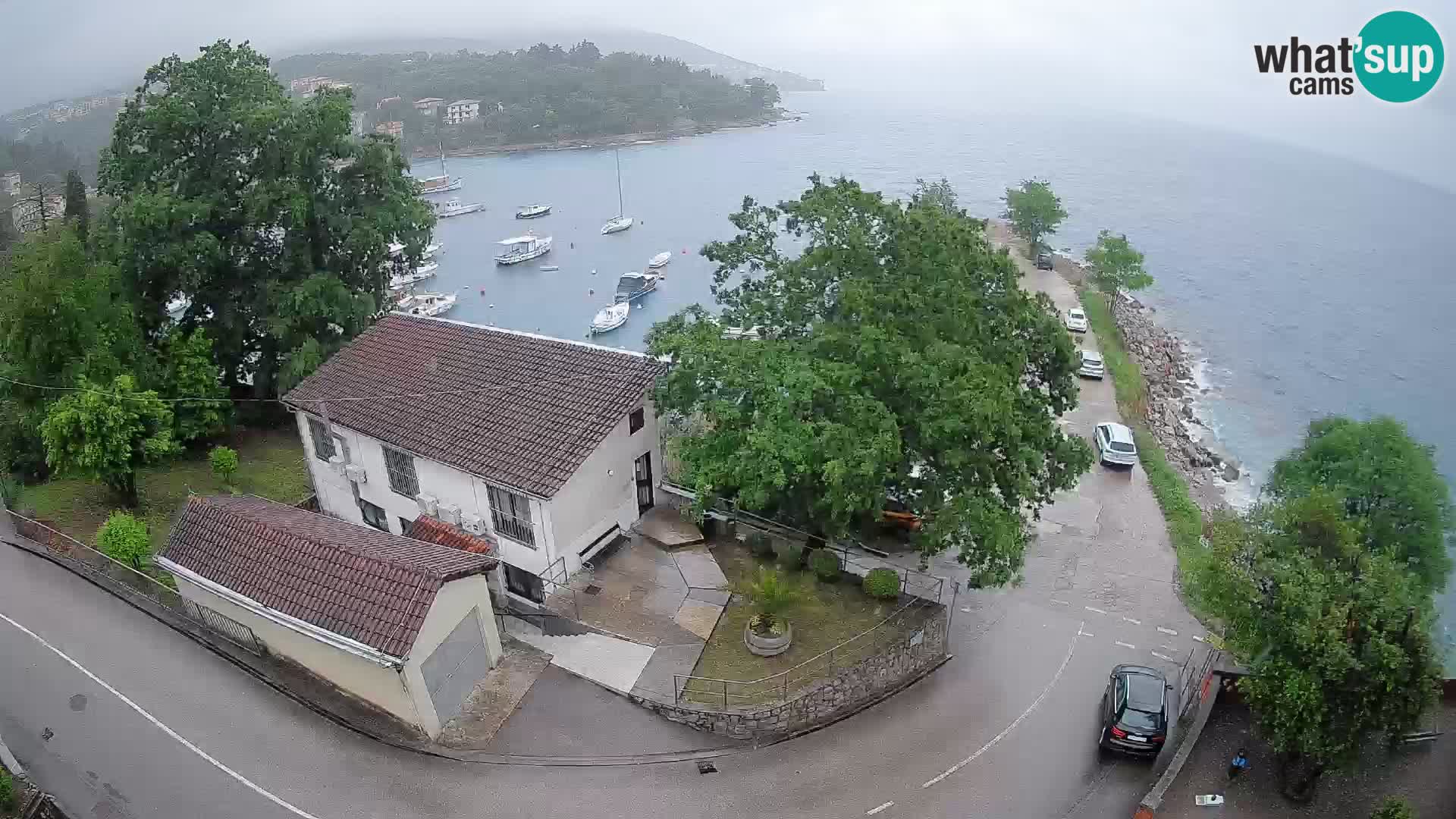 Ika Harbor Webcam – LIVE View of the Harbor and Opatija Lights