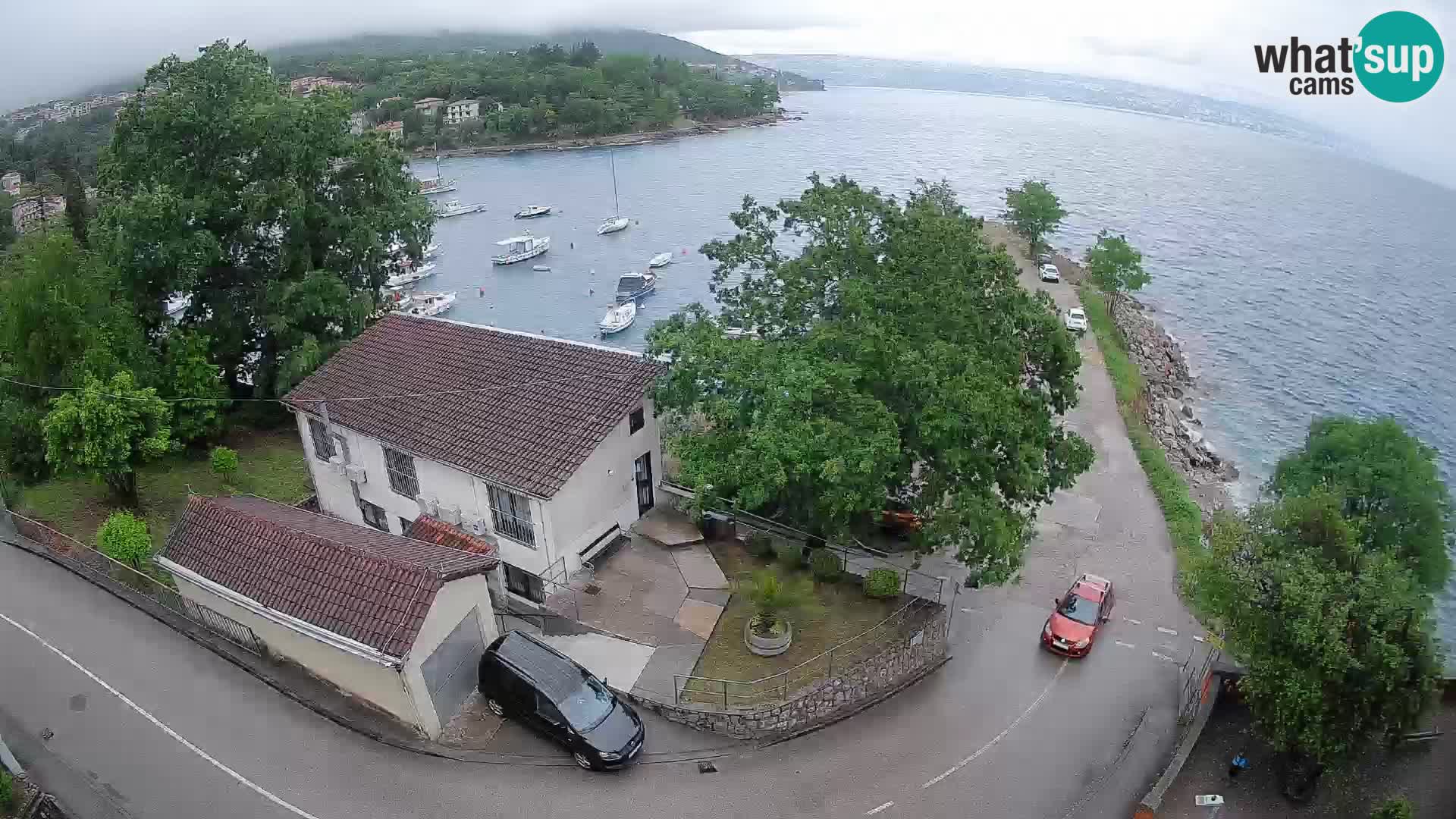 Ika Harbor Webcam – LIVE View of the Harbor and Opatija Lights