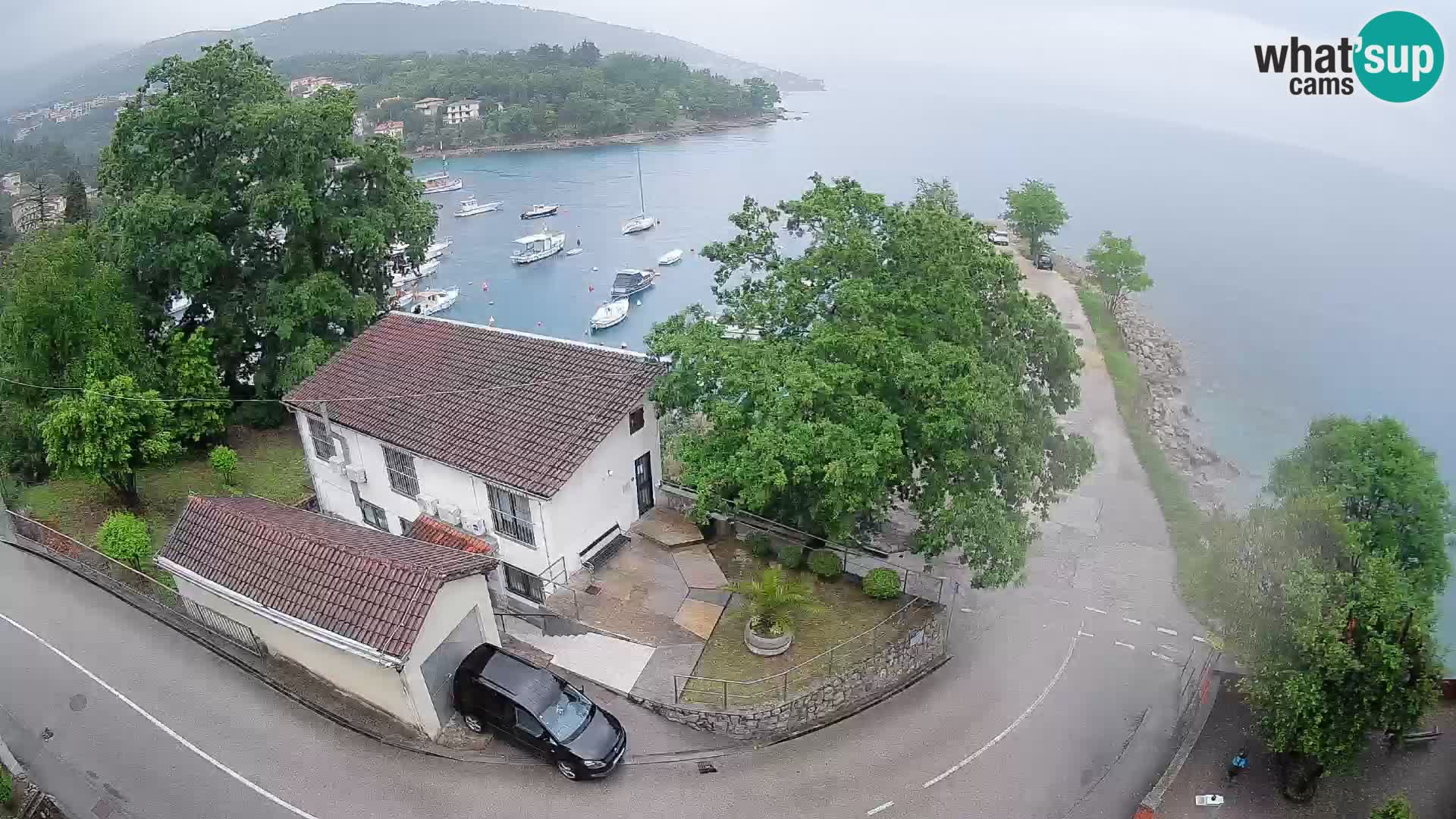 Ika Harbor Webcam – LIVE View of the Harbor and Opatija Lights