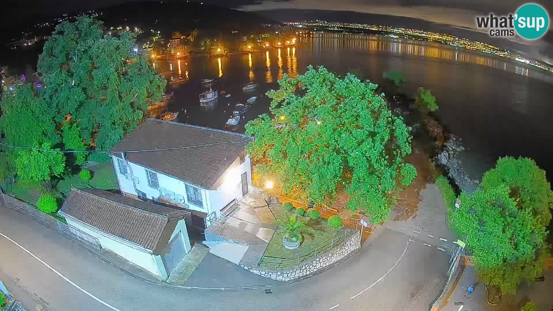 Webcam puerto de Ika – Vista en directo y luces de Opatija