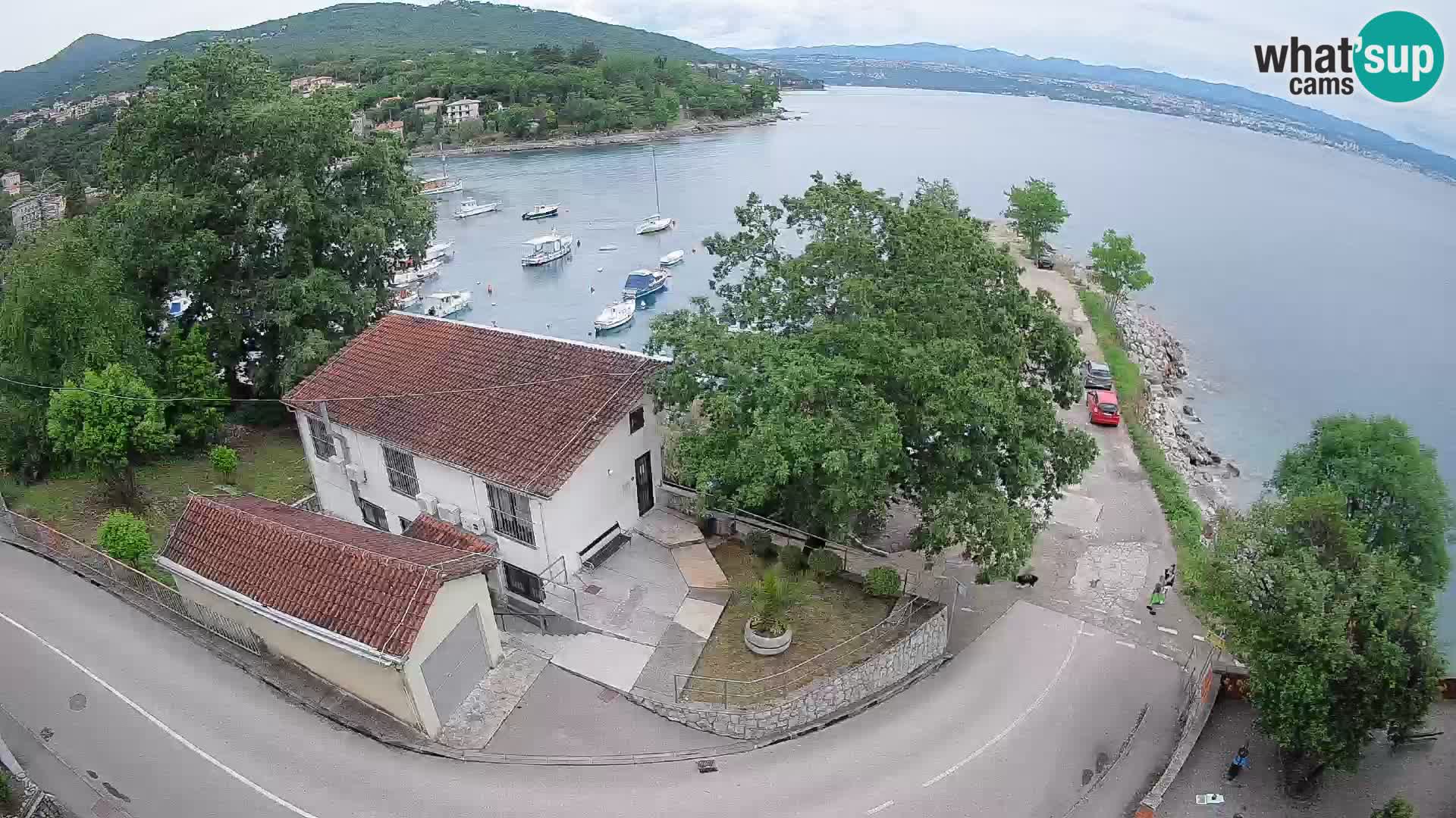 Ika Harbor Webcam – LIVE View of the Harbor and Opatija Lights