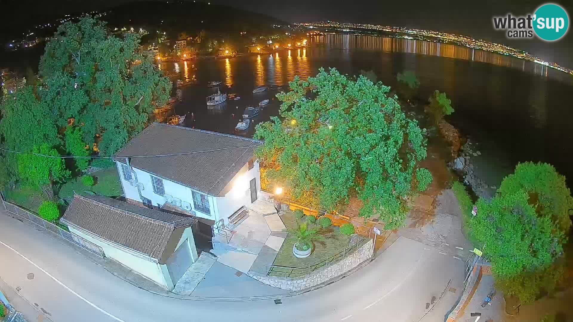Webcam puerto de Ika – Vista en directo y luces de Opatija
