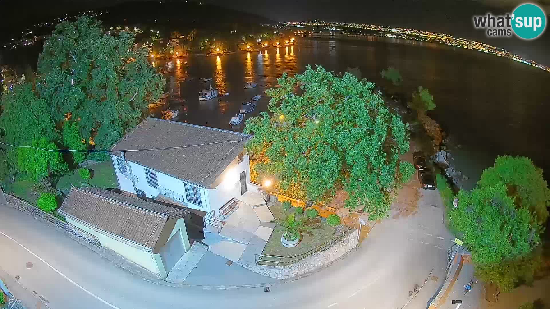 Webcam puerto de Ika – Vista en directo y luces de Opatija