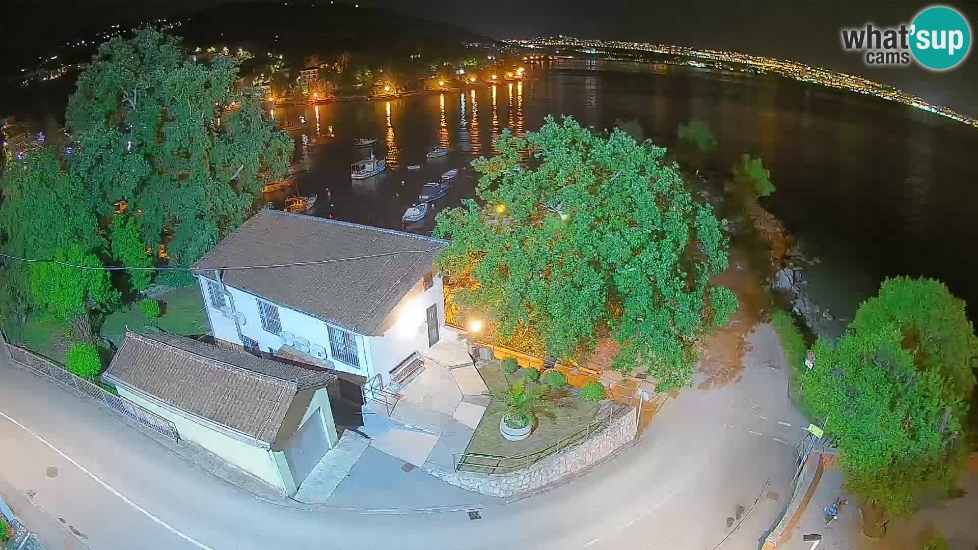 Webcam puerto de Ika – Vista en directo y luces de Opatija