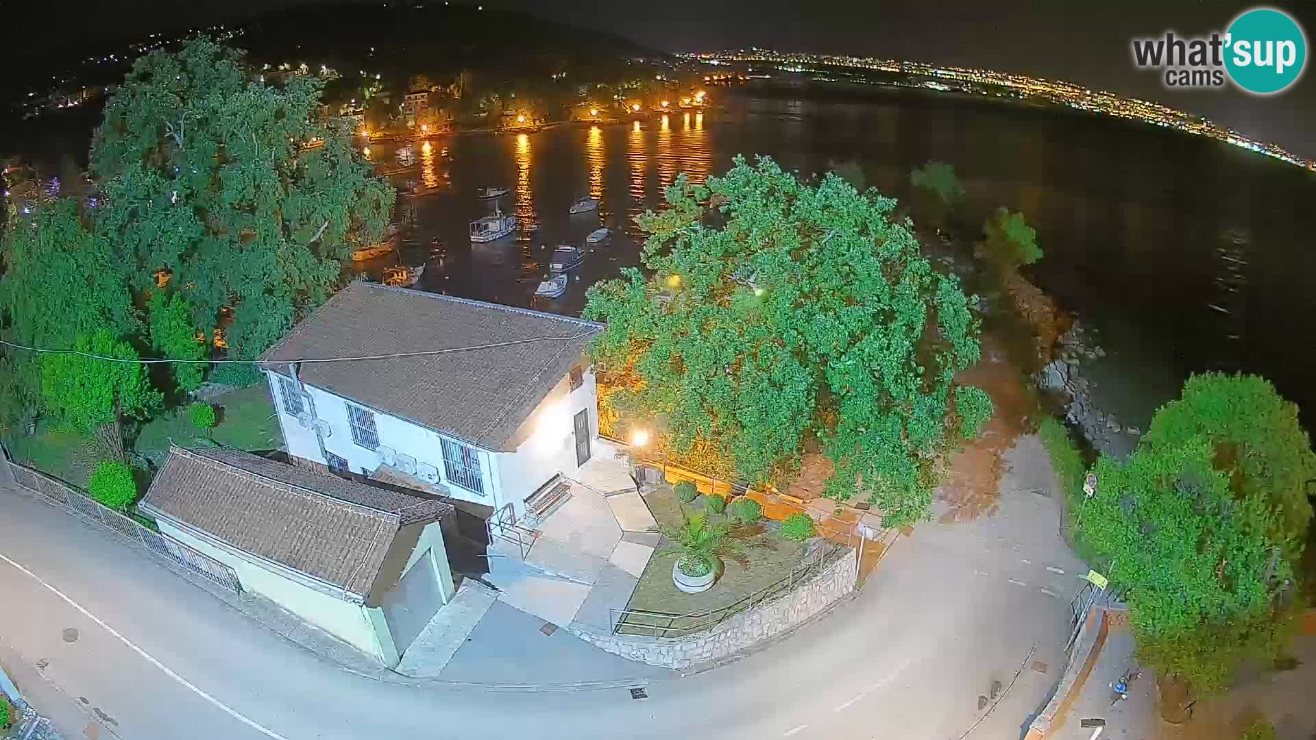Webcam Ika Hafen – LIVE Blick auf den Hafen und die Lichter von Opatija