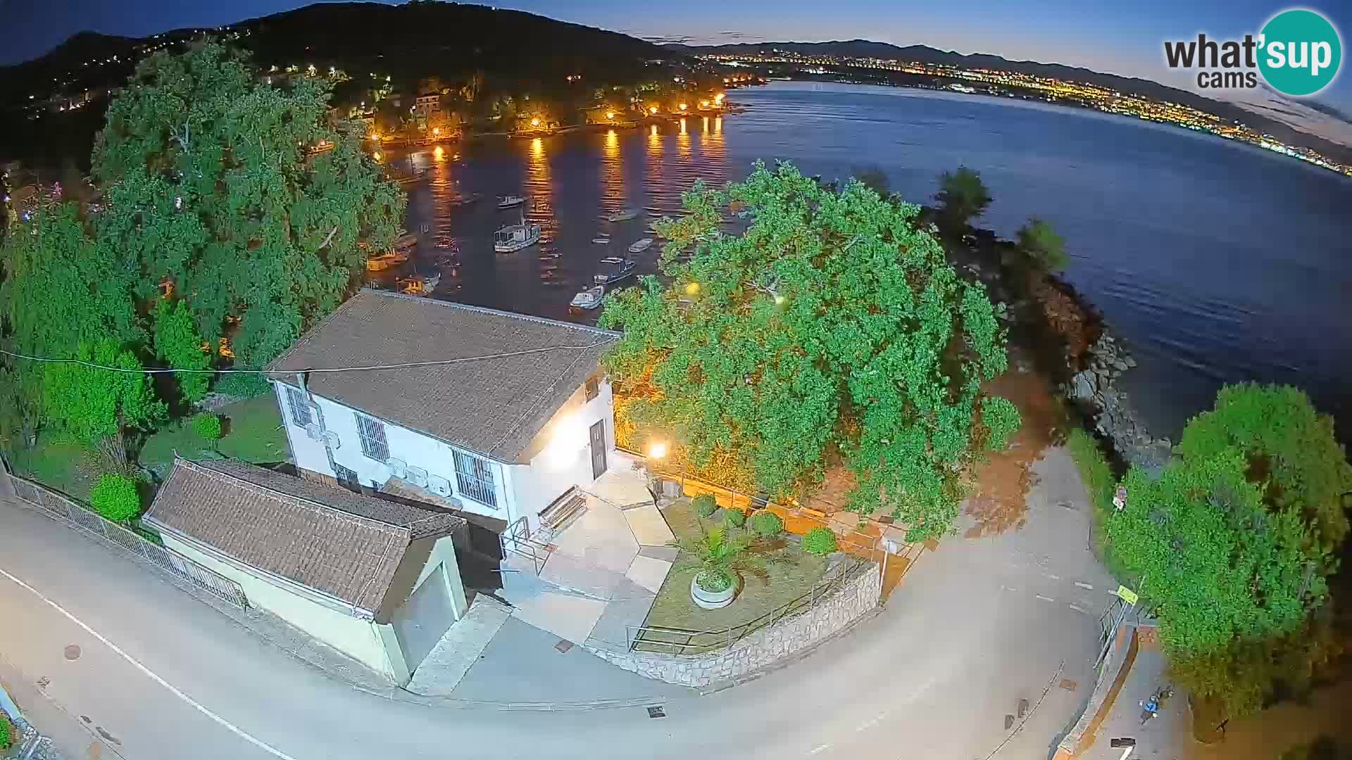 Webcam Ika Hafen – LIVE Blick auf den Hafen und die Lichter von Opatija