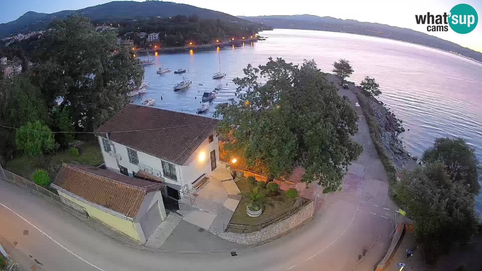 Webcam porto Ika – Vista LIVE sul porto e le luci di Opatija
