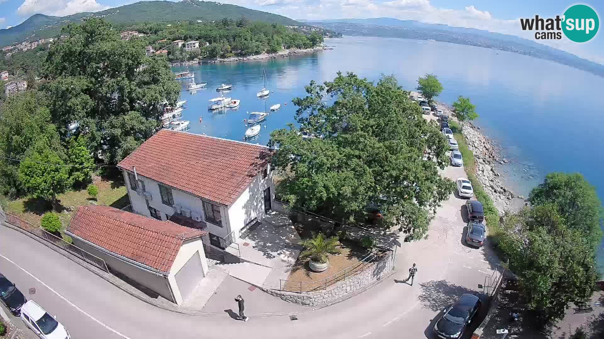 Ika Harbor Webcam – LIVE View of the Harbor and Opatija Lights