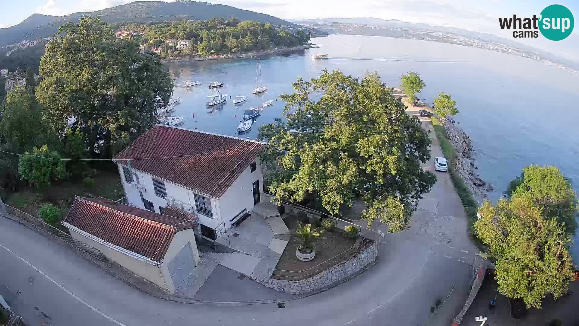 Webcam puerto de Ika – Vista en directo y luces de Opatija