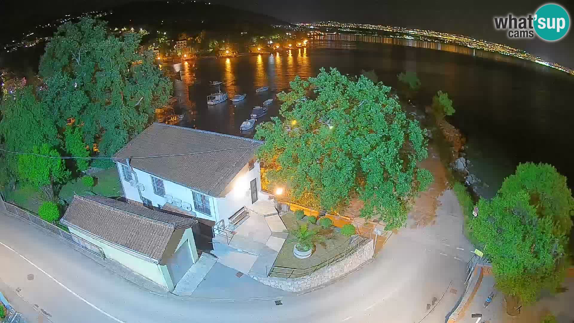 Webcam puerto de Ika – Vista en directo y luces de Opatija