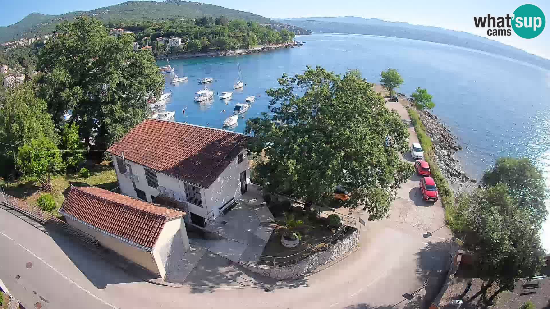 Ika Harbor Webcam – LIVE View of the Harbor and Opatija Lights