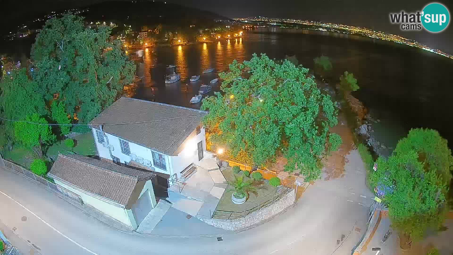 Webcam puerto de Ika – Vista en directo y luces de Opatija