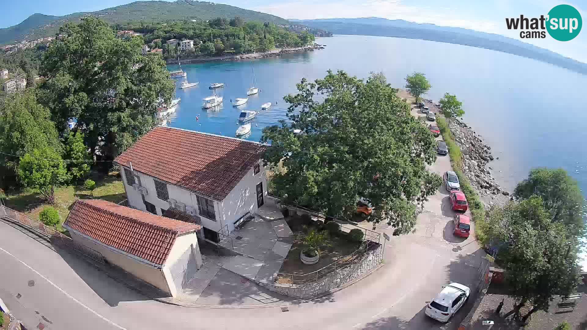 Ika Harbor Webcam – LIVE View of the Harbor and Opatija Lights