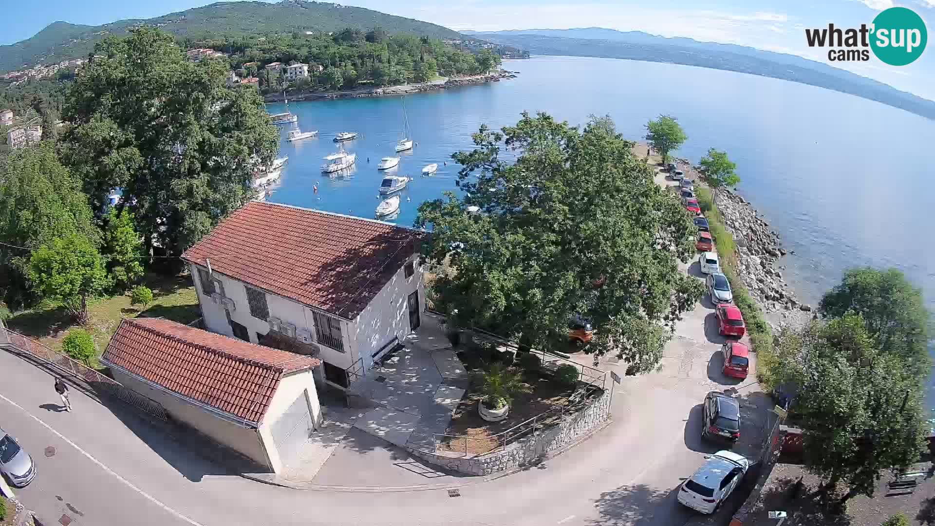 Ika Harbor Webcam – LIVE View of the Harbor and Opatija Lights