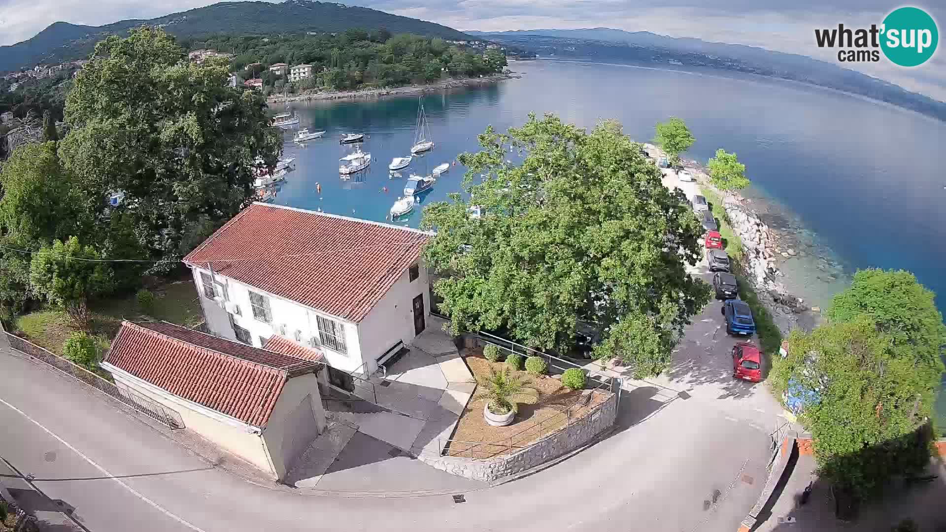 Ika Harbor Webcam – LIVE View of the Harbor and Opatija Lights