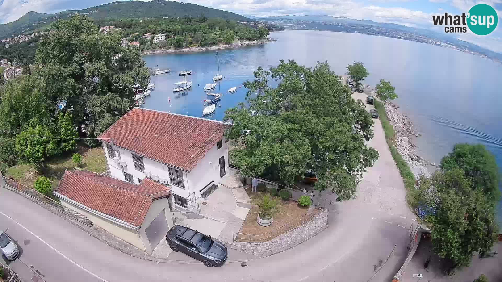 Ika Harbor Webcam – LIVE View of the Harbor and Opatija Lights