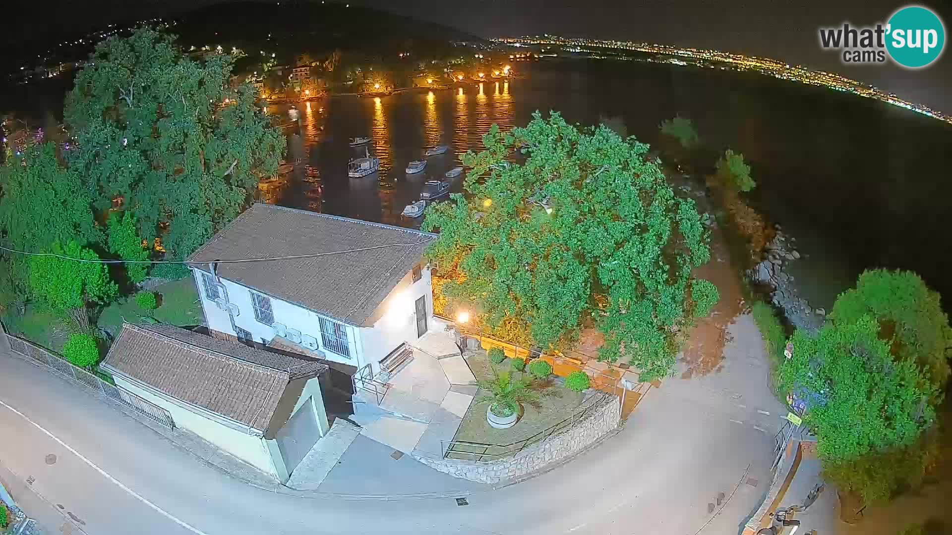 Webcam puerto de Ika – Vista en directo y luces de Opatija