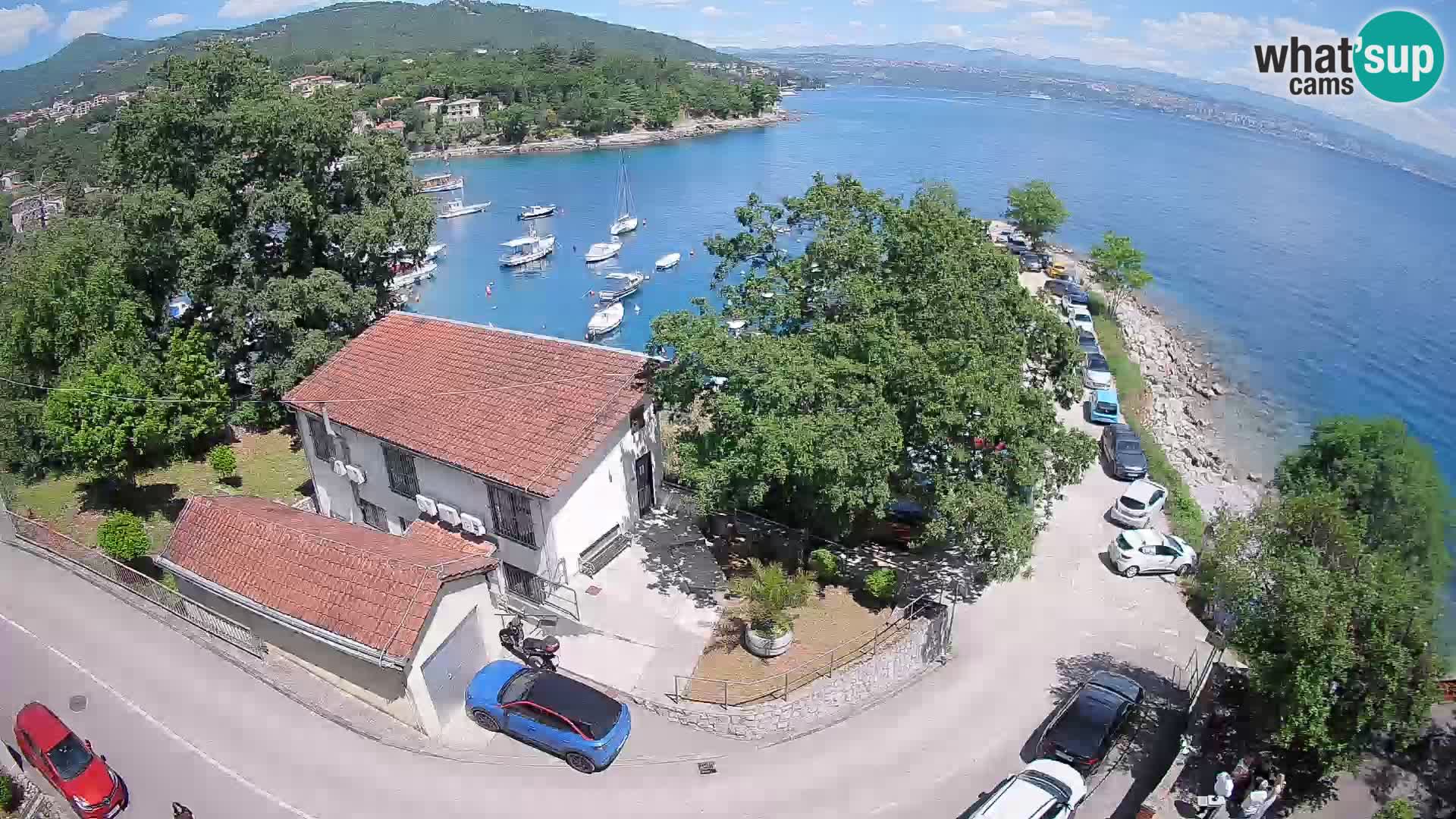 Ika Harbor Webcam – LIVE View of the Harbor and Opatija Lights