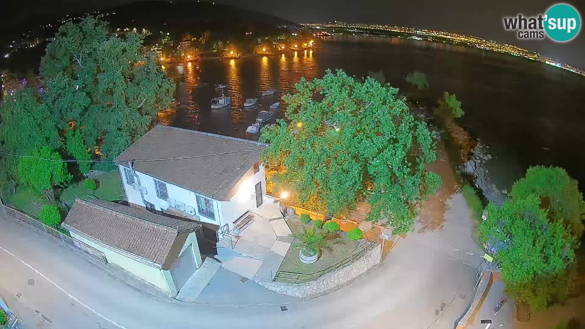 Webcam porto Ika – Vista LIVE sul porto e le luci di Opatija