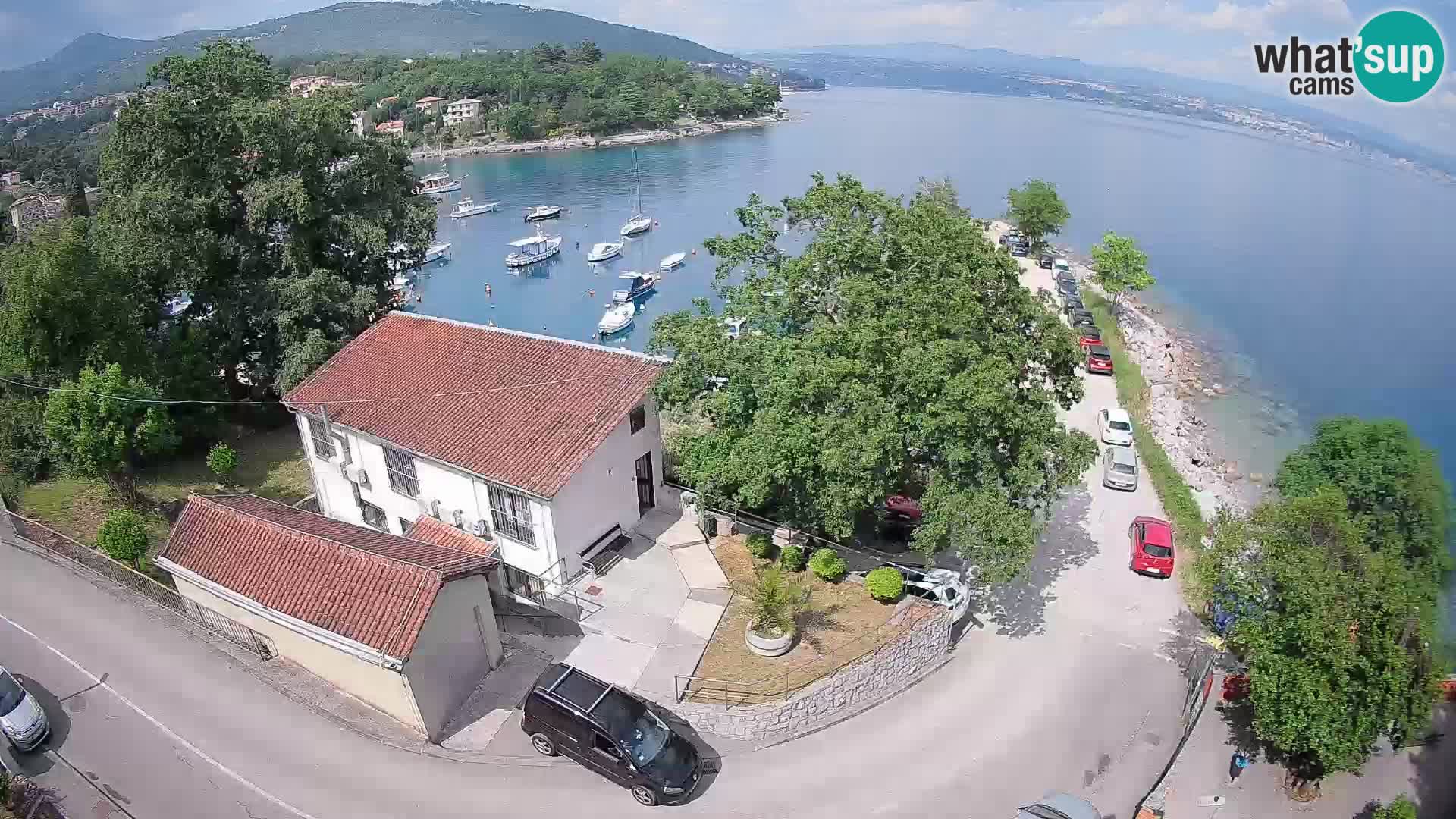 Ika Harbor Webcam – LIVE View of the Harbor and Opatija Lights