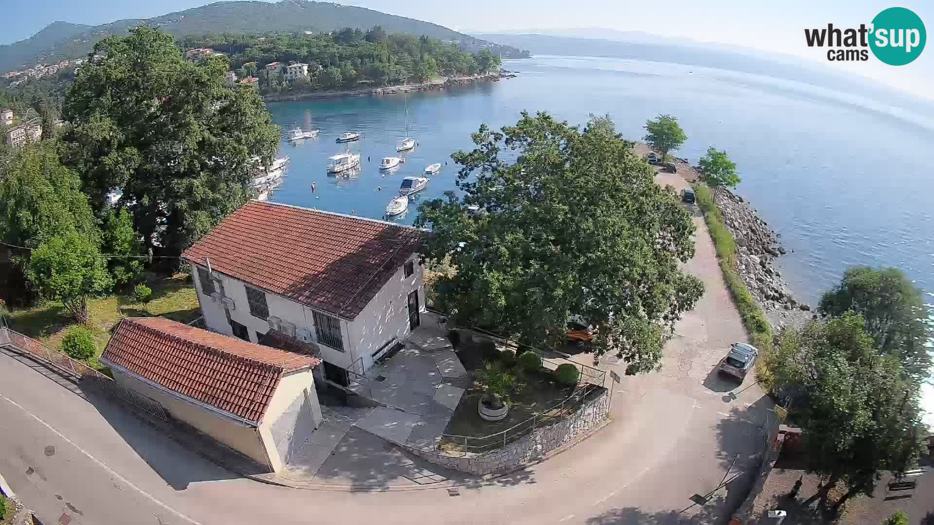 Ika Harbor Webcam – LIVE View of the Harbor and Opatija Lights