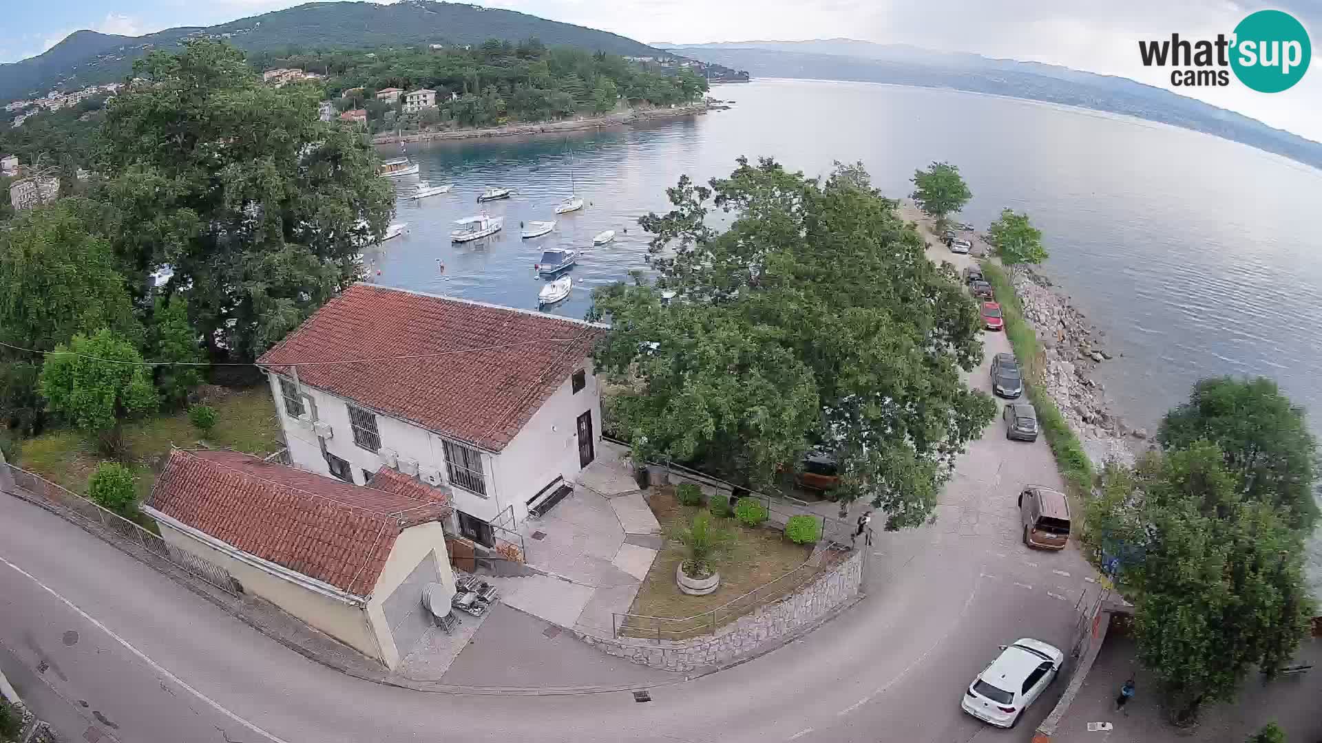 Ika Harbor Webcam – LIVE View of the Harbor and Opatija Lights