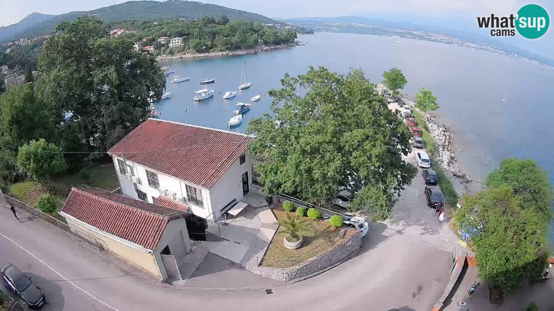 Ika Harbor Webcam – LIVE View of the Harbor and Opatija Lights