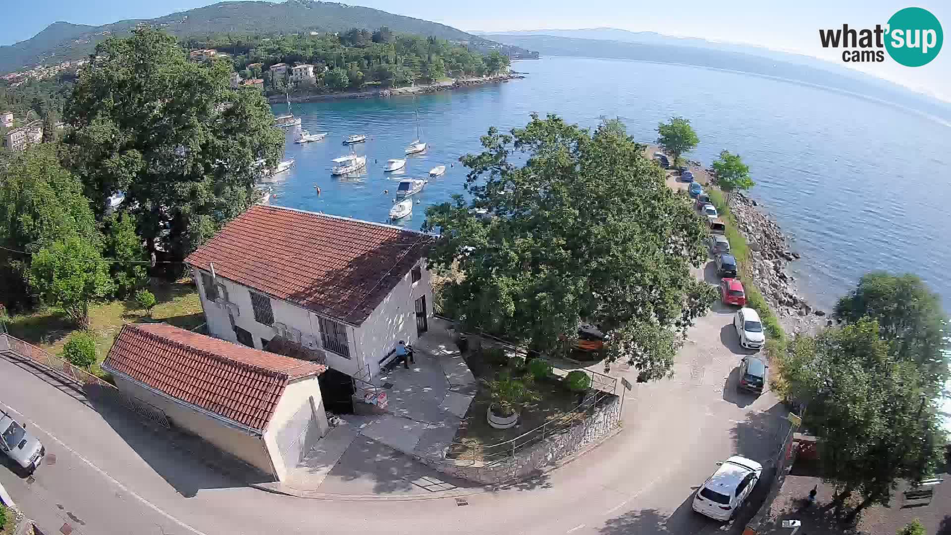 Ika Harbor Webcam – LIVE View of the Harbor and Opatija Lights