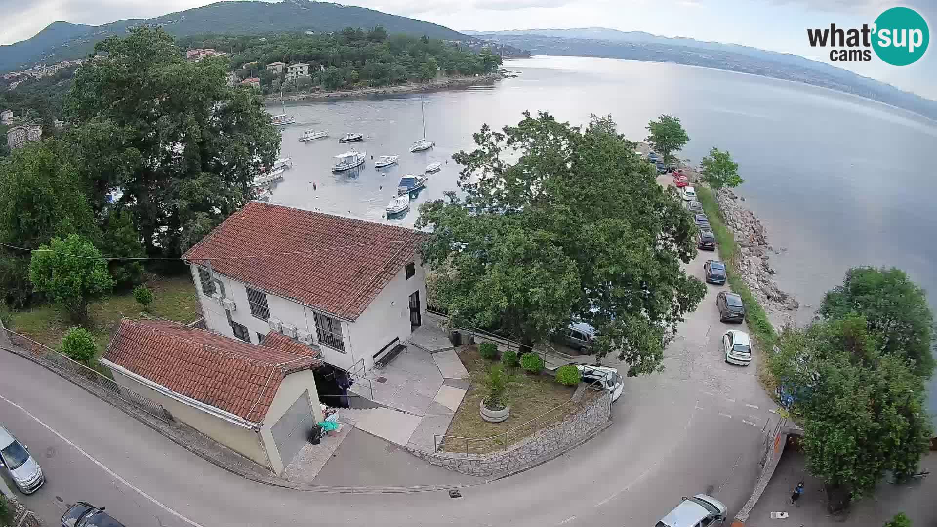 Ika Harbor Webcam – LIVE View of the Harbor and Opatija Lights