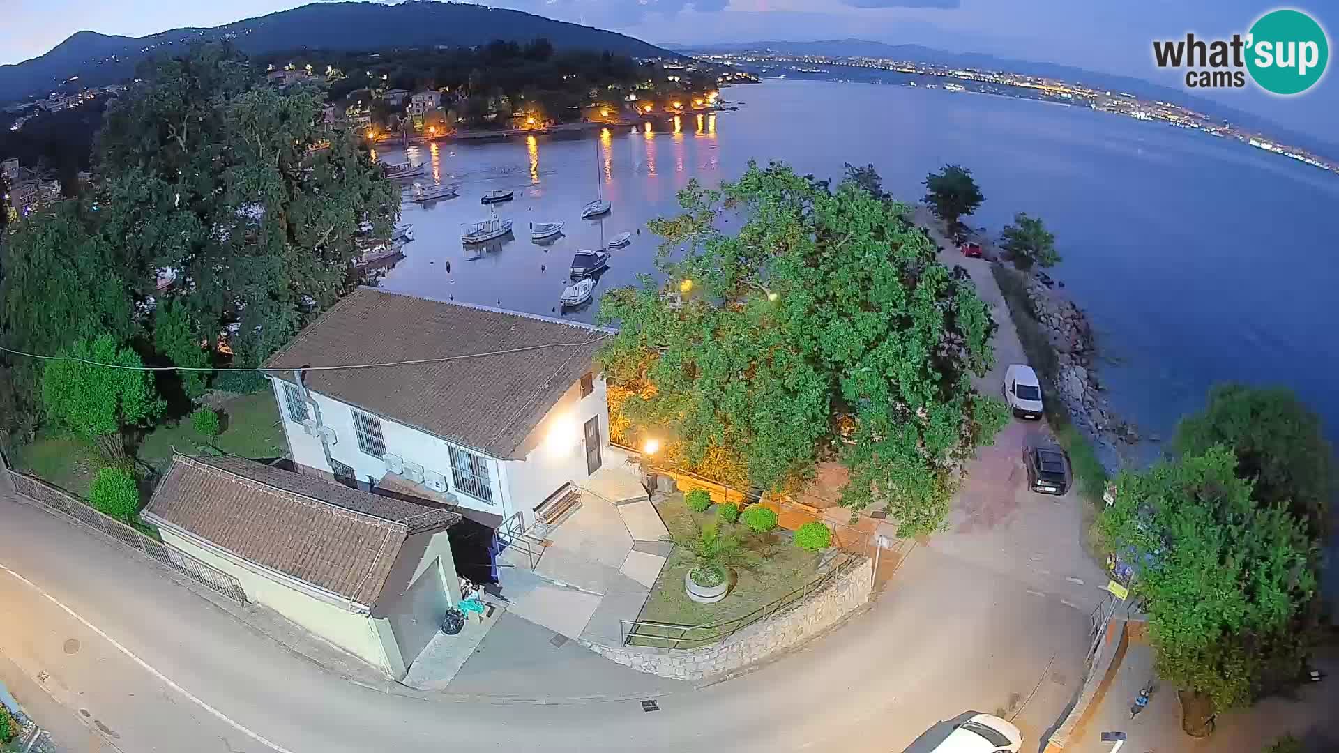 Webcam porto Ika – Vista LIVE sul porto e le luci di Opatija