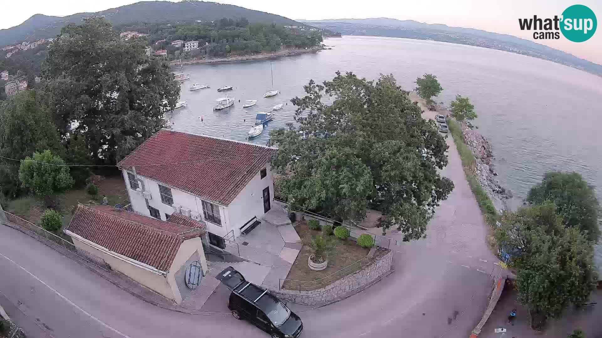 Webcam porto Ika – Vista LIVE sul porto e le luci di Opatija