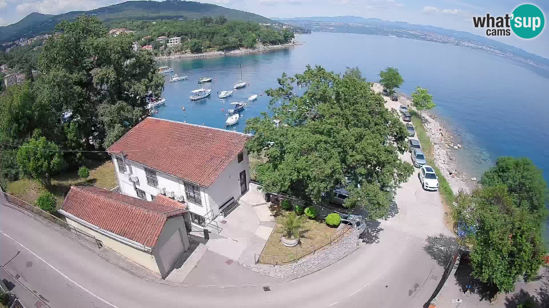 Ika Harbor Webcam – LIVE View of the Harbor and Opatija Lights