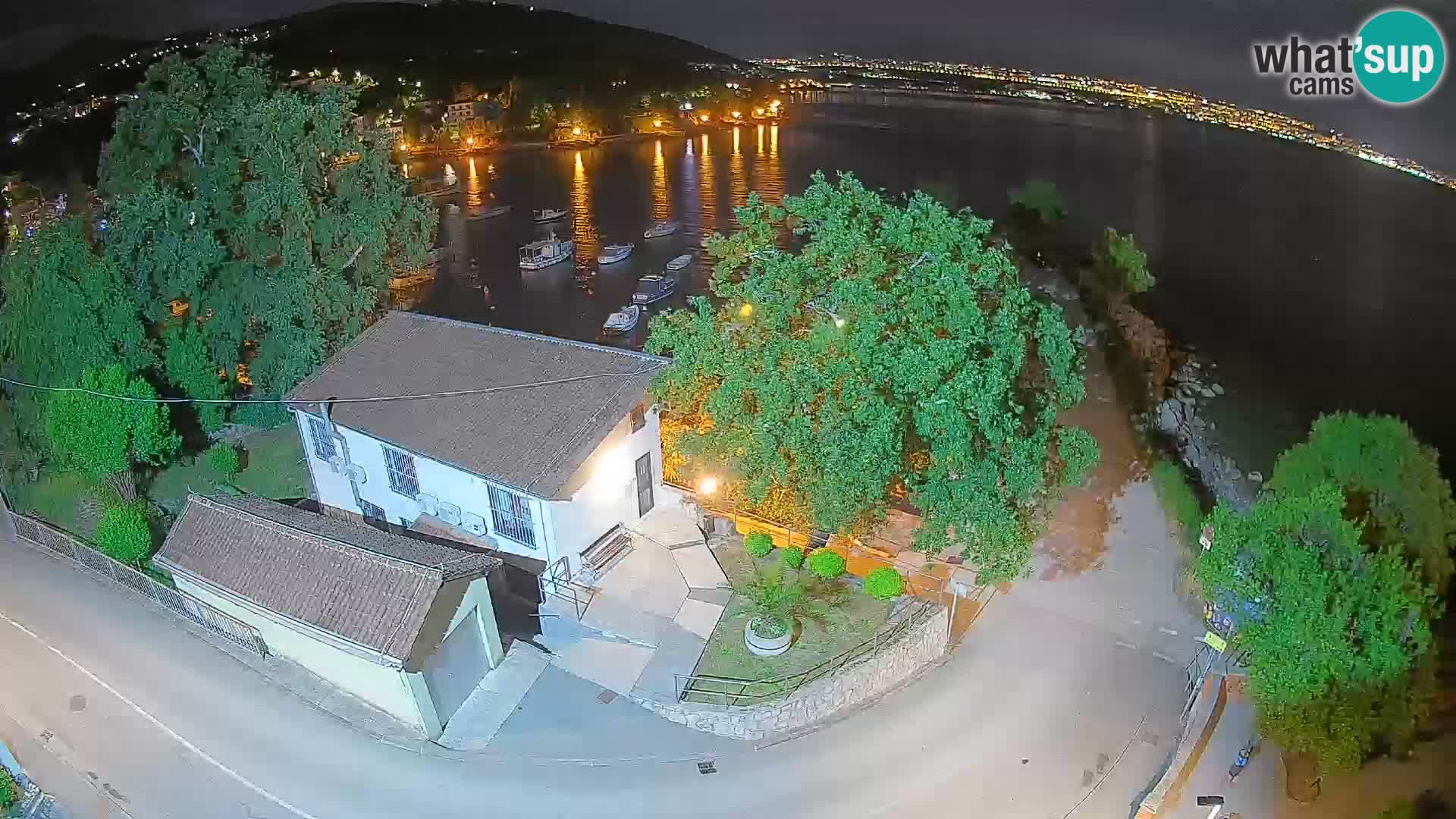 Webcam puerto de Ika – Vista en directo y luces de Opatija