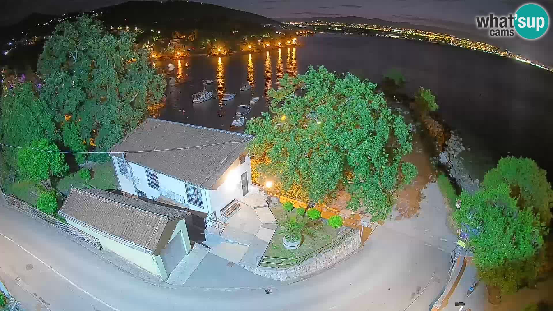Webcam puerto de Ika – Vista en directo y luces de Opatija